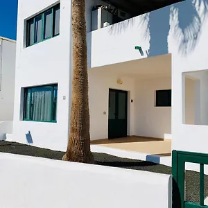 apartamentos-zalabar.in-canary-islands.com/